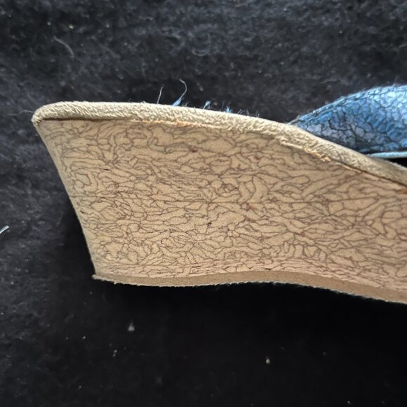 ESNY Deep Celestial Blue Beaded Flip Flop Sandals w/’Cork’ Heel Size 8* - Picture 7 of 7